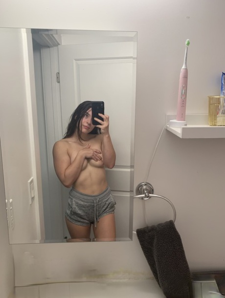 Abbie maley sexuální pornohvězda img